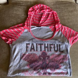 Women’s Daytrip Sz M short sleeve top gray&pink.